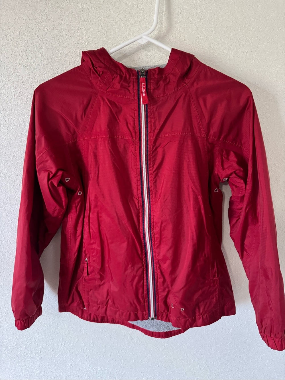 Children's Vintage L.L. Bean Lightweight Red Hooded Jacket Size 10 (Logo worn)